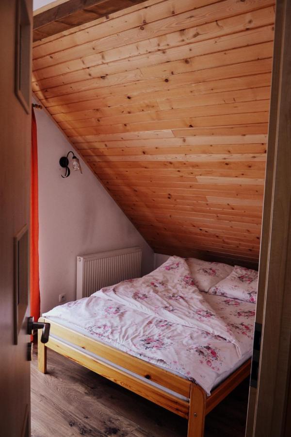 Domki Goralskie Przy Karczmie Szlachtowskiej Szlachtowa Exterior foto